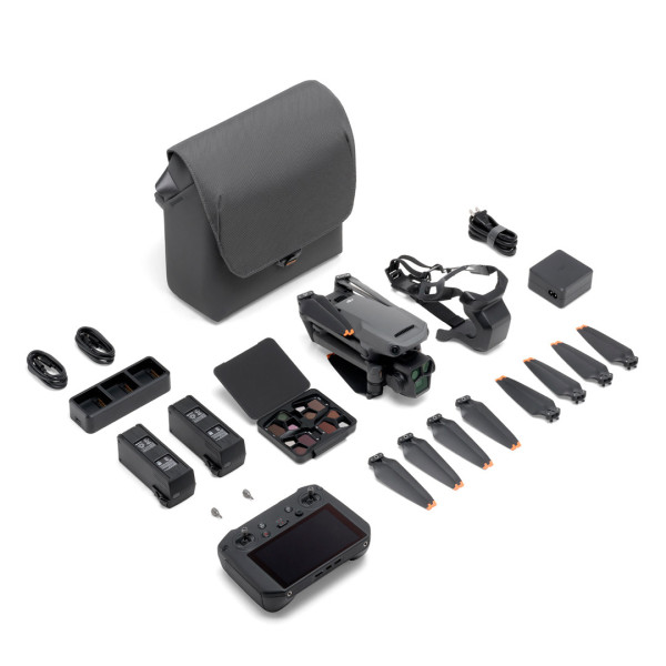 Dron DJI Mavic 3 Pro Fly More Combo (DJI RC)